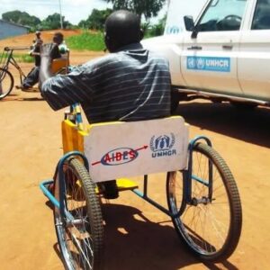 Renforcer l’inclusion des personnes vivant avec handicap : l’engagement d’AIDES avec le soutien du HCR